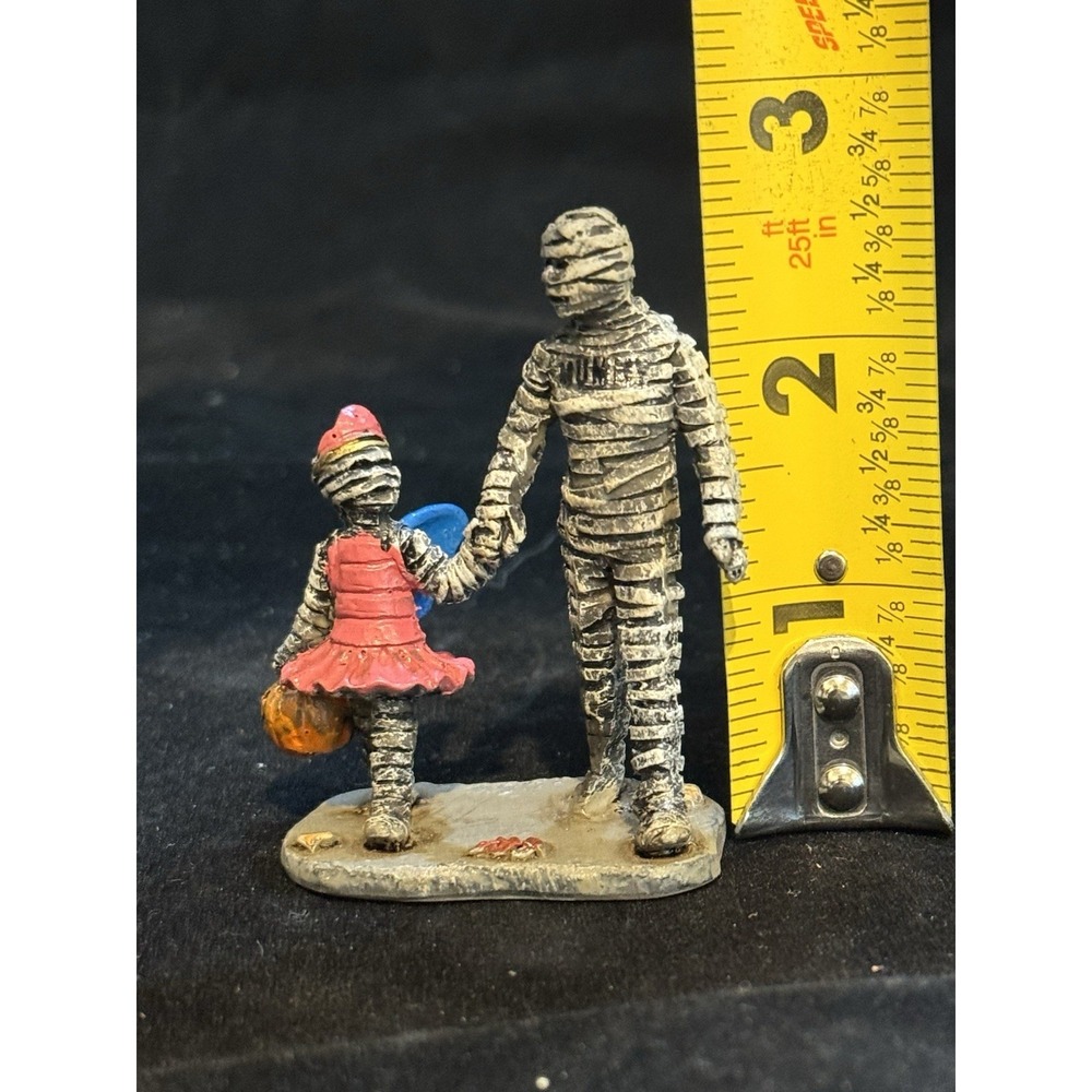 Lemax Figurines - Trick Or Treating With Mummy And Deady, Set Of 2 #62423 - Picture 9 of 9